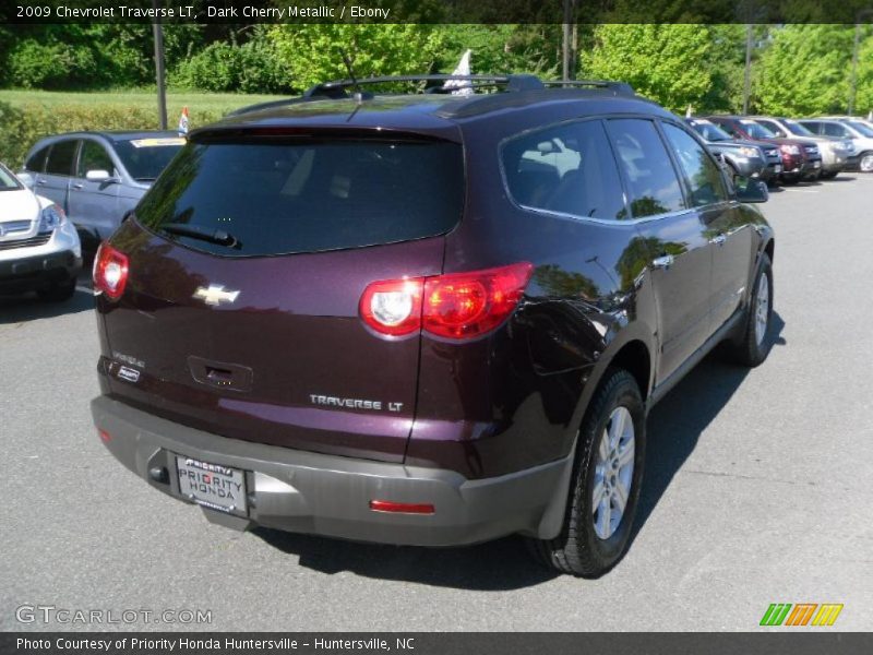 Dark Cherry Metallic / Ebony 2009 Chevrolet Traverse LT