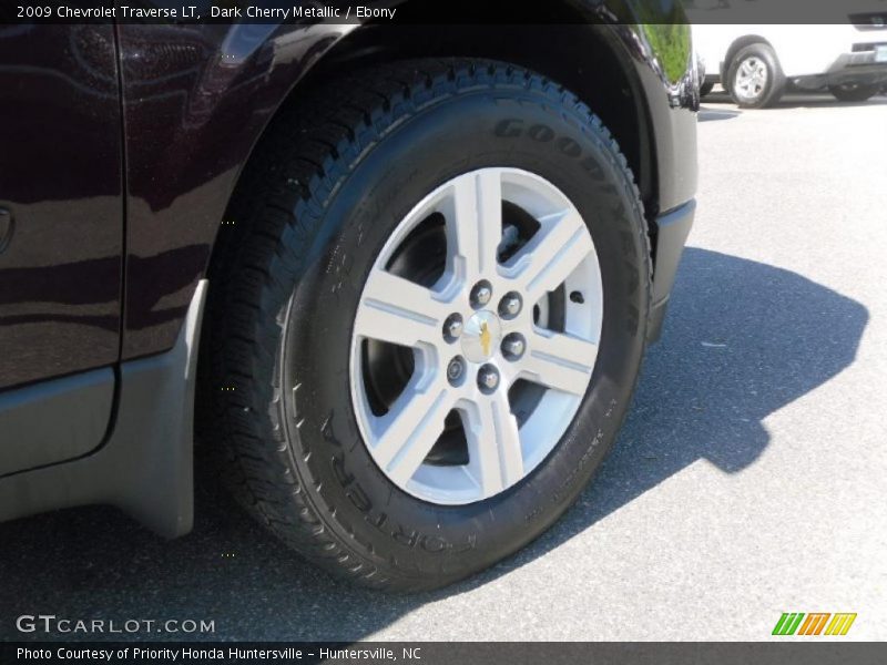 Dark Cherry Metallic / Ebony 2009 Chevrolet Traverse LT