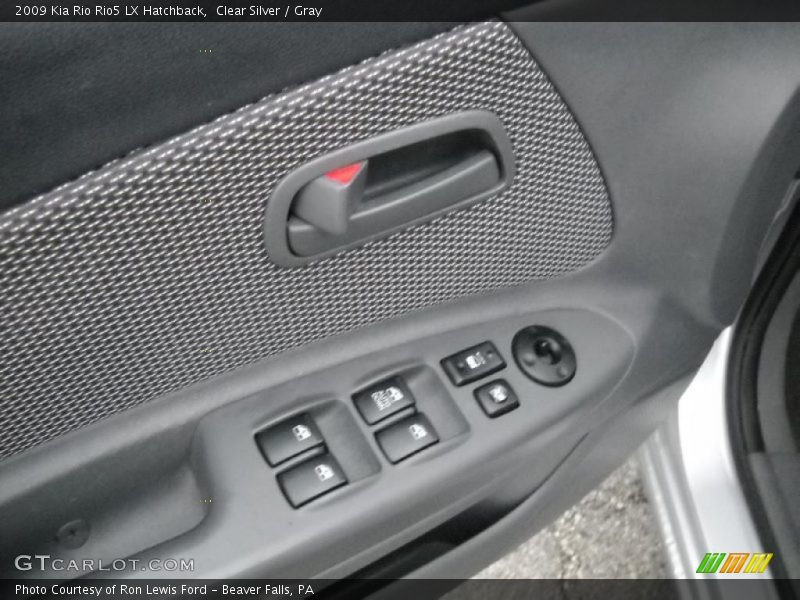 Clear Silver / Gray 2009 Kia Rio Rio5 LX Hatchback