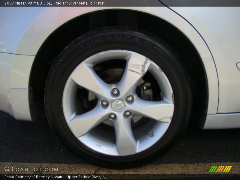 Radiant Silver Metallic / Frost 2007 Nissan Altima 3.5 SE