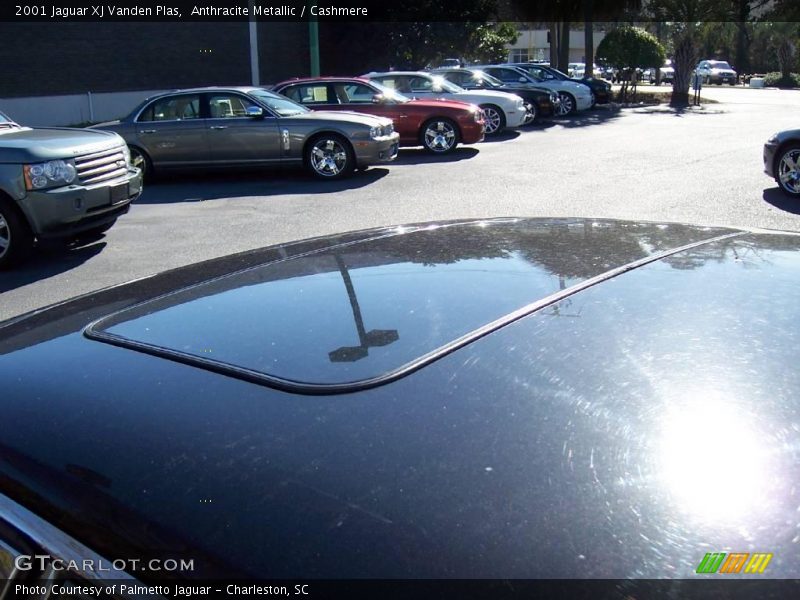 Anthracite Metallic / Cashmere 2001 Jaguar XJ Vanden Plas