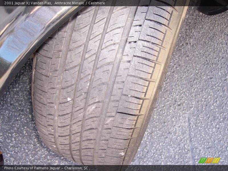 Anthracite Metallic / Cashmere 2001 Jaguar XJ Vanden Plas