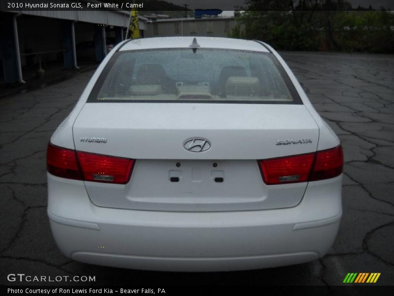 Pearl White / Camel 2010 Hyundai Sonata GLS