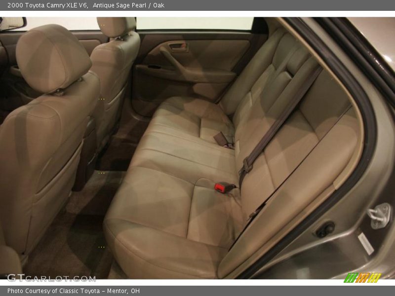Antique Sage Pearl / Oak 2000 Toyota Camry XLE V6