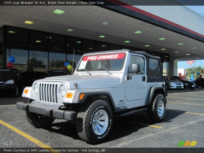 Bright Silver Metallic / Dark Slate Gray 2005 Jeep Wrangler SE 4x4