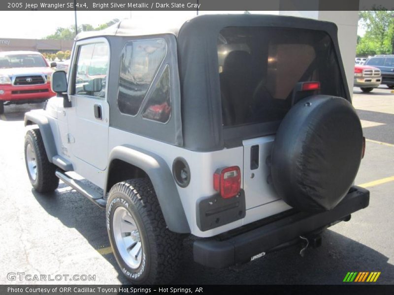Bright Silver Metallic / Dark Slate Gray 2005 Jeep Wrangler SE 4x4