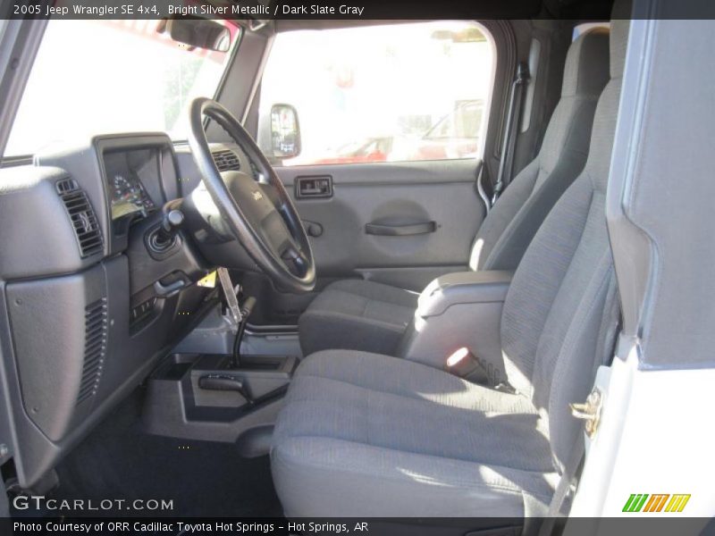 Bright Silver Metallic / Dark Slate Gray 2005 Jeep Wrangler SE 4x4