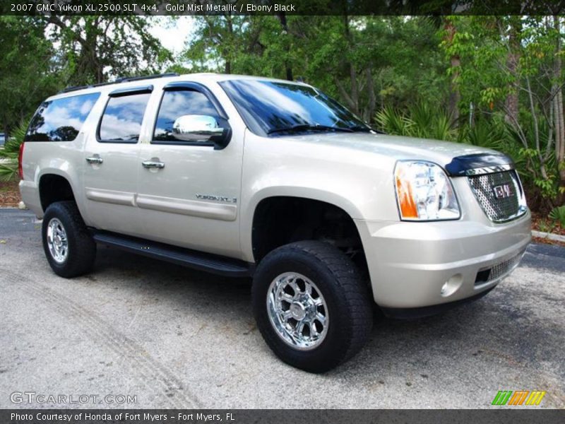 Gold Mist Metallic / Ebony Black 2007 GMC Yukon XL 2500 SLT 4x4