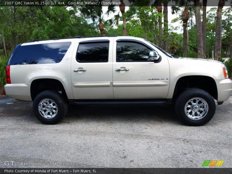 Gold Mist Metallic / Ebony Black 2007 GMC Yukon XL 2500 SLT 4x4
