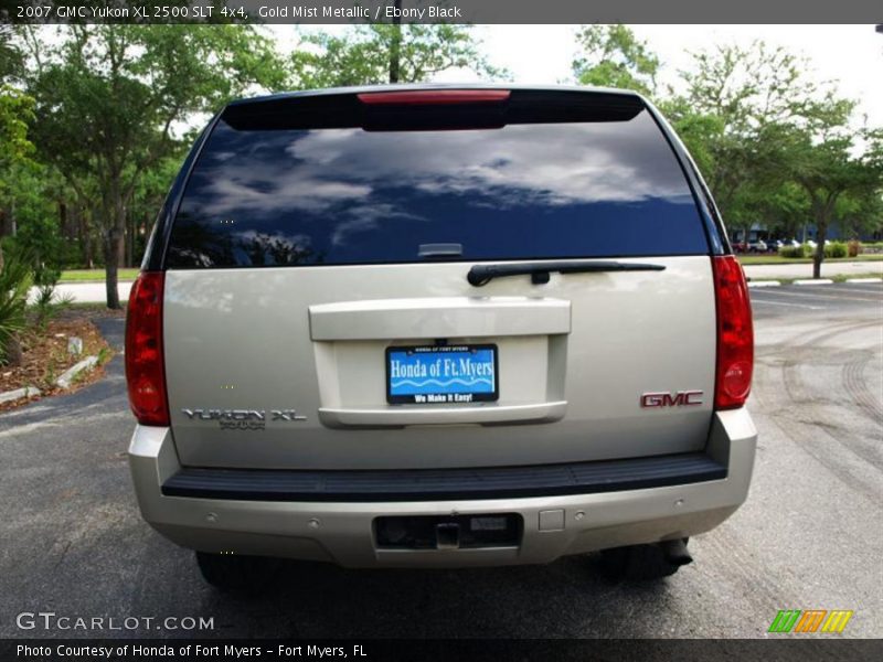 Gold Mist Metallic / Ebony Black 2007 GMC Yukon XL 2500 SLT 4x4