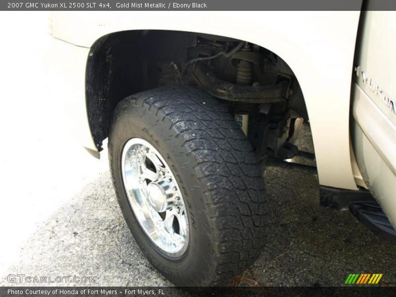 Gold Mist Metallic / Ebony Black 2007 GMC Yukon XL 2500 SLT 4x4