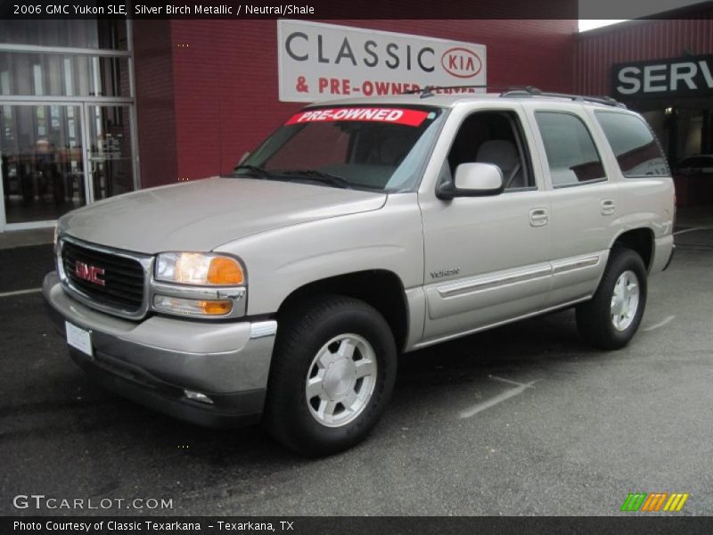 Silver Birch Metallic / Neutral/Shale 2006 GMC Yukon SLE