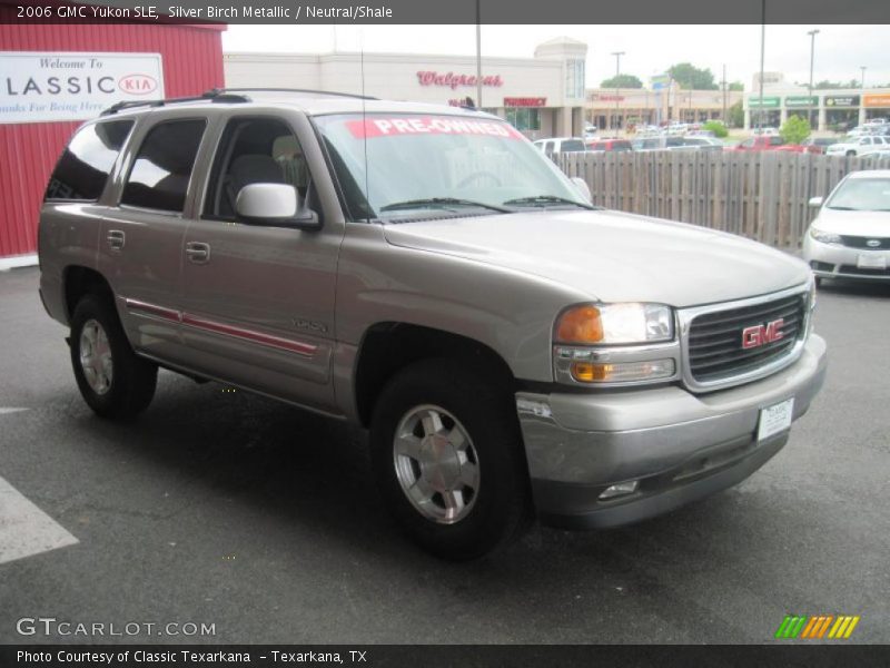 Silver Birch Metallic / Neutral/Shale 2006 GMC Yukon SLE