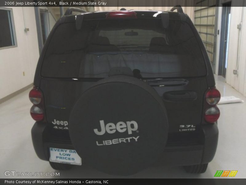 Black / Medium Slate Gray 2006 Jeep Liberty Sport 4x4