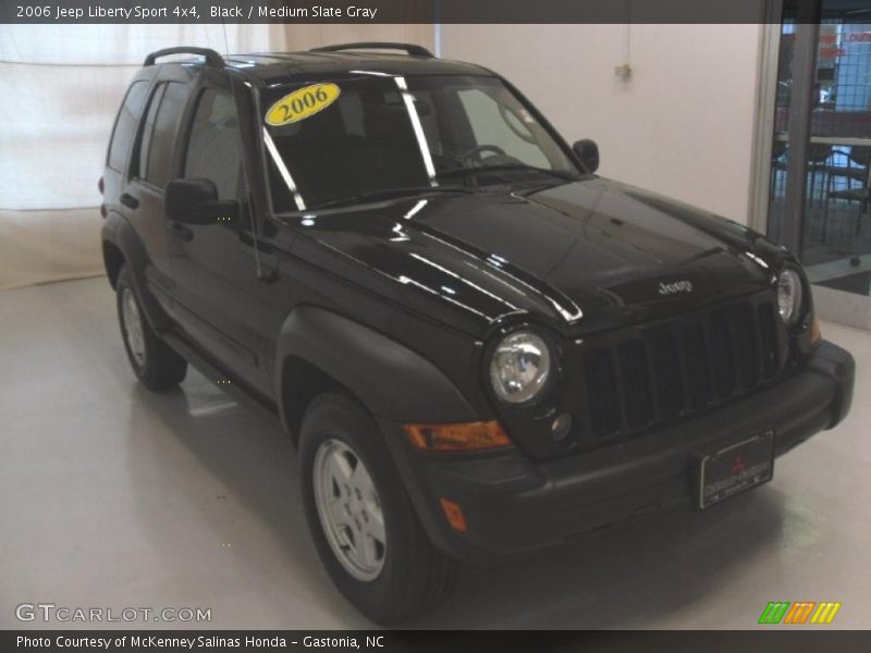 Black / Medium Slate Gray 2006 Jeep Liberty Sport 4x4