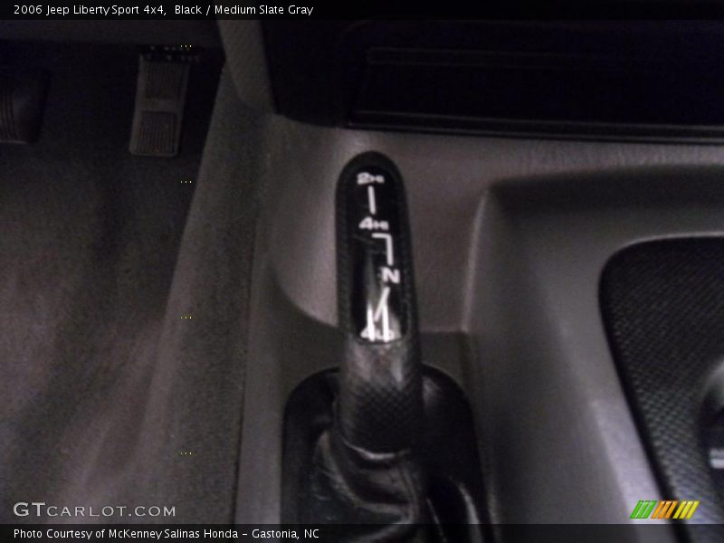 Black / Medium Slate Gray 2006 Jeep Liberty Sport 4x4