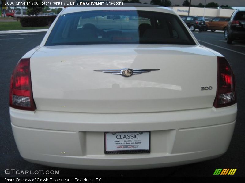 Stone White / Dark Slate Gray/Light Graystone 2006 Chrysler 300