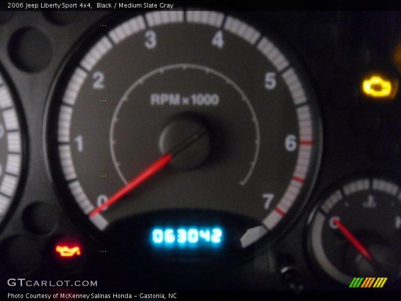 Black / Medium Slate Gray 2006 Jeep Liberty Sport 4x4