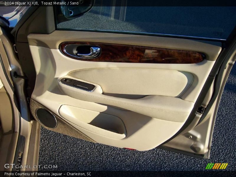 Topaz Metallic / Sand 2004 Jaguar XJ XJ8