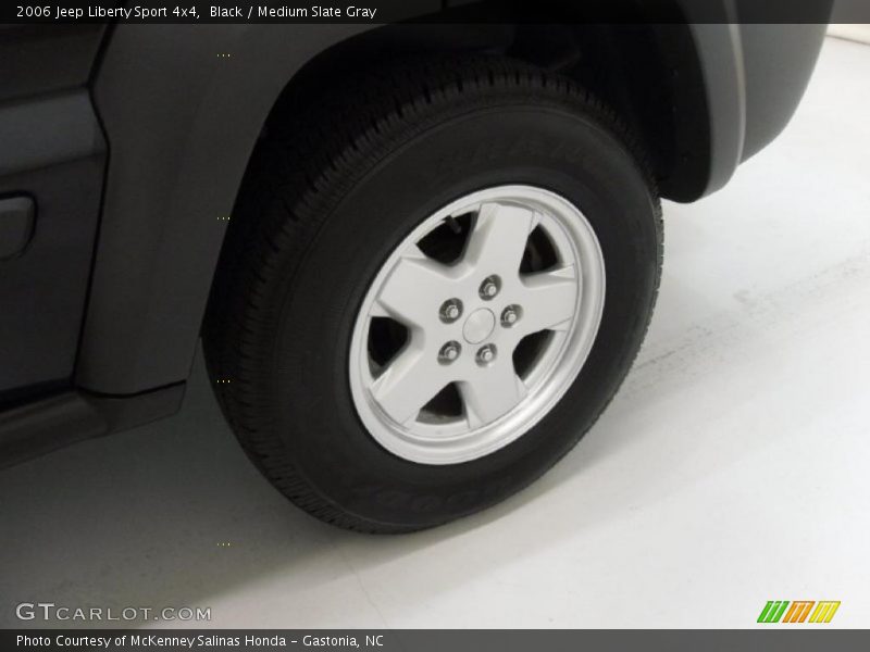 Black / Medium Slate Gray 2006 Jeep Liberty Sport 4x4