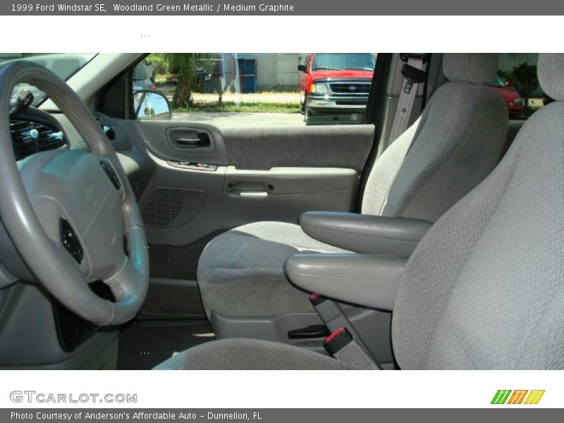 Woodland Green Metallic / Medium Graphite 1999 Ford Windstar SE