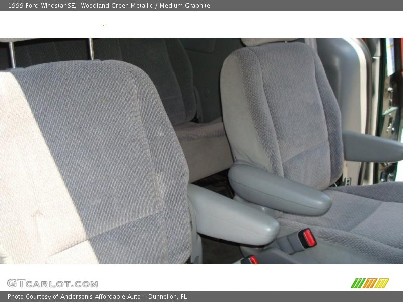Woodland Green Metallic / Medium Graphite 1999 Ford Windstar SE