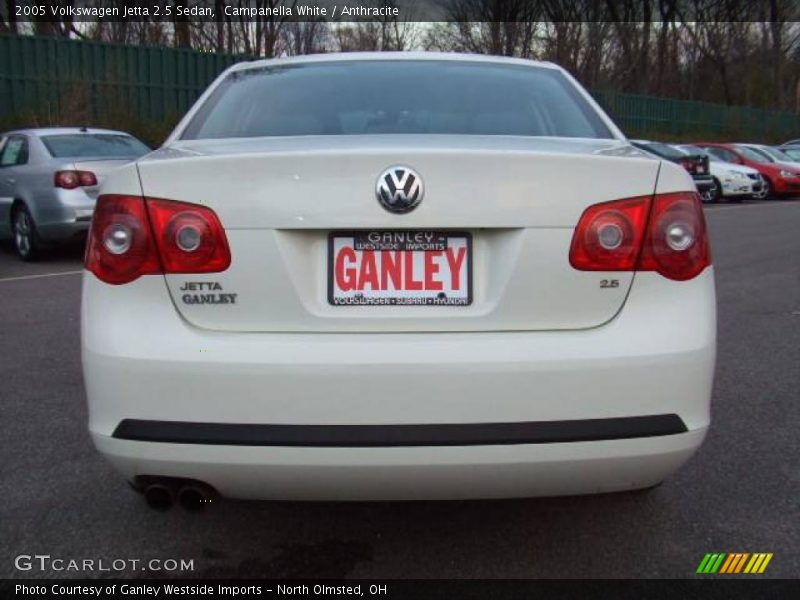 Campanella White / Anthracite 2005 Volkswagen Jetta 2.5 Sedan