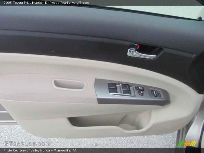 Driftwood Pearl / Ivory/Brown 2005 Toyota Prius Hybrid