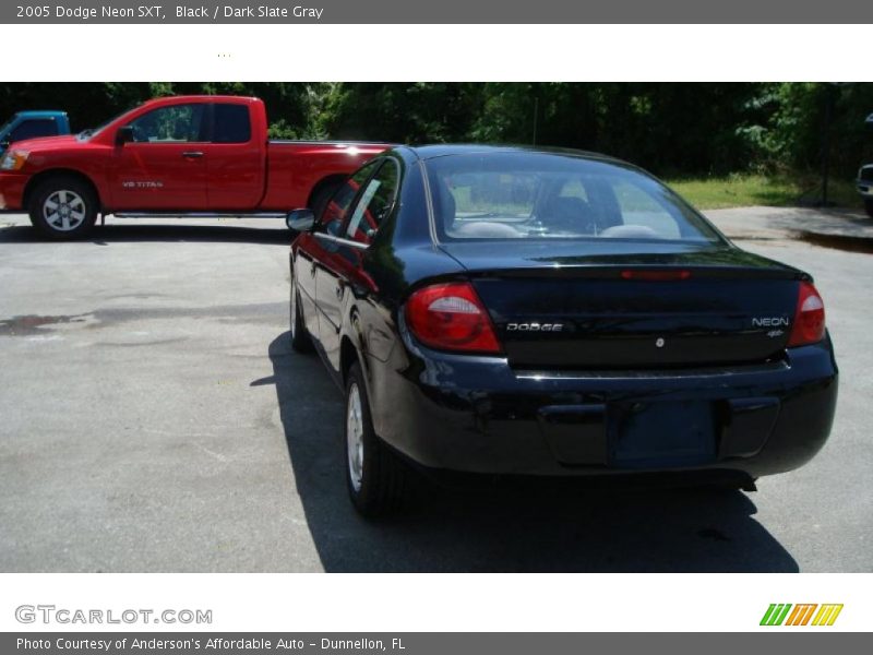 Black / Dark Slate Gray 2005 Dodge Neon SXT