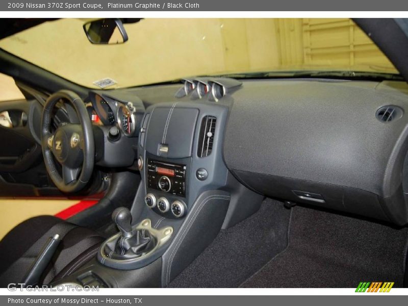 Platinum Graphite / Black Cloth 2009 Nissan 370Z Sport Coupe