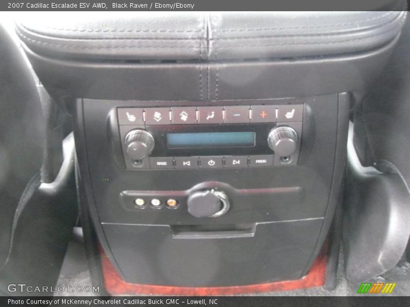 Black Raven / Ebony/Ebony 2007 Cadillac Escalade ESV AWD