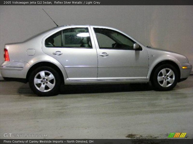 Reflex Silver Metallic / Light Grey 2005 Volkswagen Jetta GLS Sedan