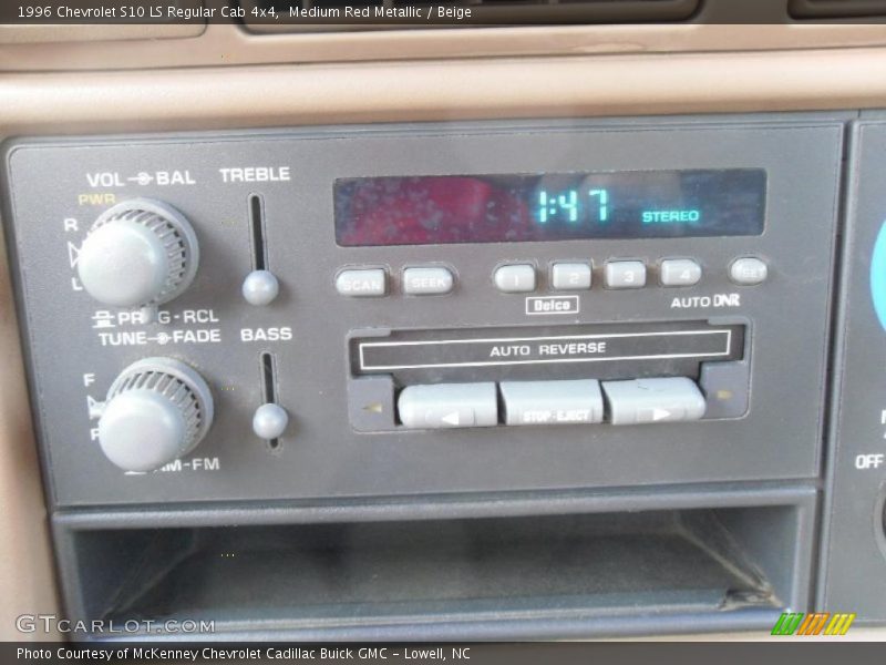 Controls of 1996 S10 LS Regular Cab 4x4