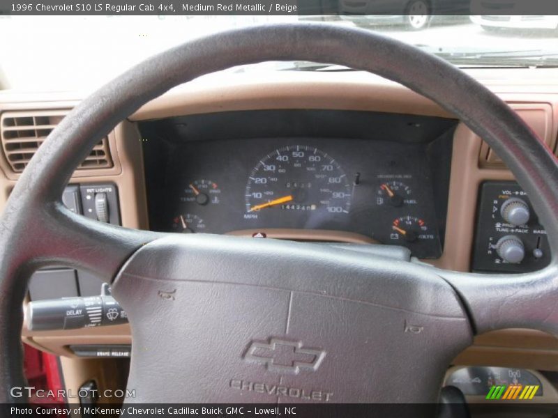 Medium Red Metallic / Beige 1996 Chevrolet S10 LS Regular Cab 4x4