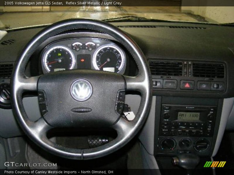 Reflex Silver Metallic / Light Grey 2005 Volkswagen Jetta GLS Sedan
