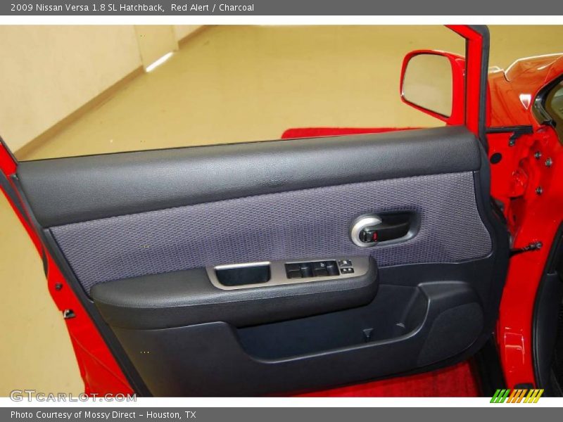 Red Alert / Charcoal 2009 Nissan Versa 1.8 SL Hatchback