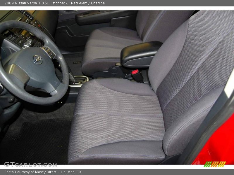 Red Alert / Charcoal 2009 Nissan Versa 1.8 SL Hatchback