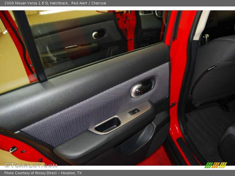 Red Alert / Charcoal 2009 Nissan Versa 1.8 SL Hatchback