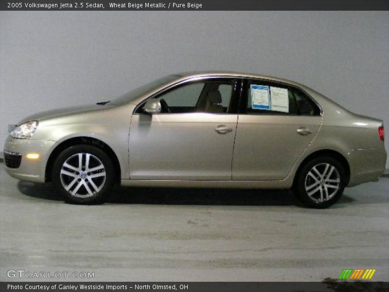 Wheat Beige Metallic / Pure Beige 2005 Volkswagen Jetta 2.5 Sedan