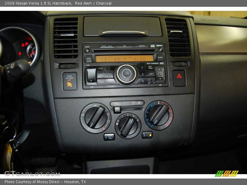 Red Alert / Charcoal 2009 Nissan Versa 1.8 SL Hatchback