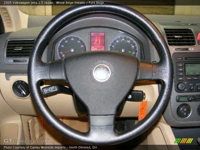 Wheat Beige Metallic / Pure Beige 2005 Volkswagen Jetta 2.5 Sedan