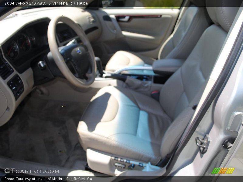 Silver Metallic / Taupe 2004 Volvo XC70 AWD
