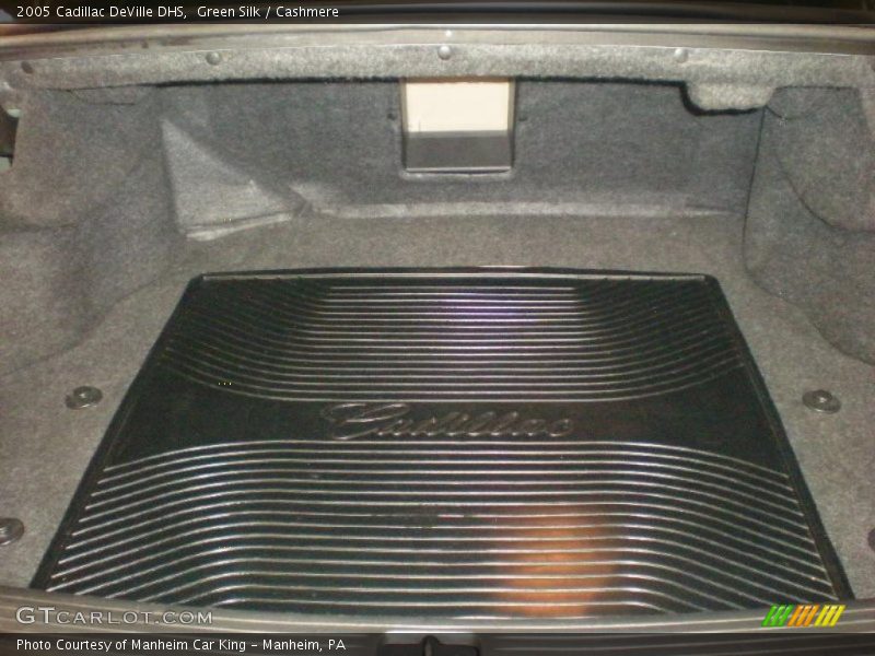 Green Silk / Cashmere 2005 Cadillac DeVille DHS