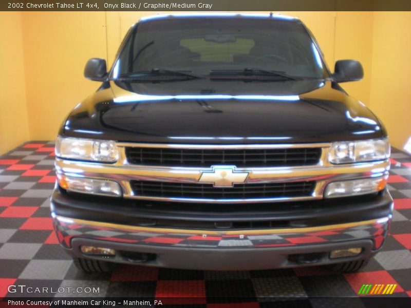 Onyx Black / Graphite/Medium Gray 2002 Chevrolet Tahoe LT 4x4