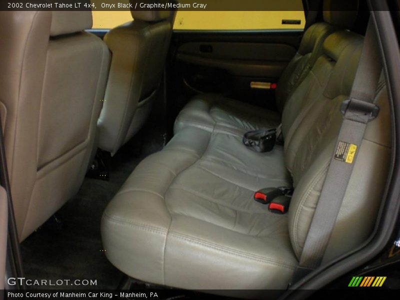 Onyx Black / Graphite/Medium Gray 2002 Chevrolet Tahoe LT 4x4