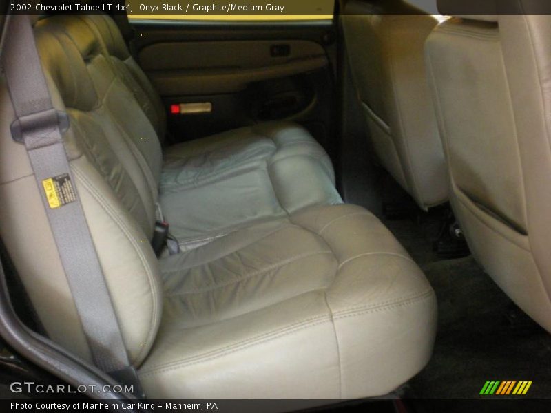 Onyx Black / Graphite/Medium Gray 2002 Chevrolet Tahoe LT 4x4