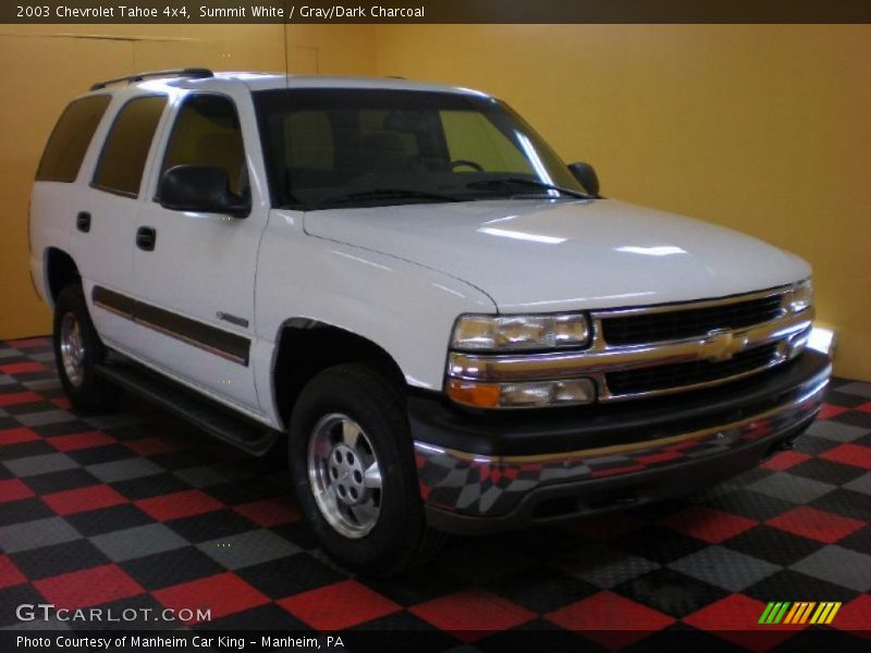 Summit White / Gray/Dark Charcoal 2003 Chevrolet Tahoe 4x4