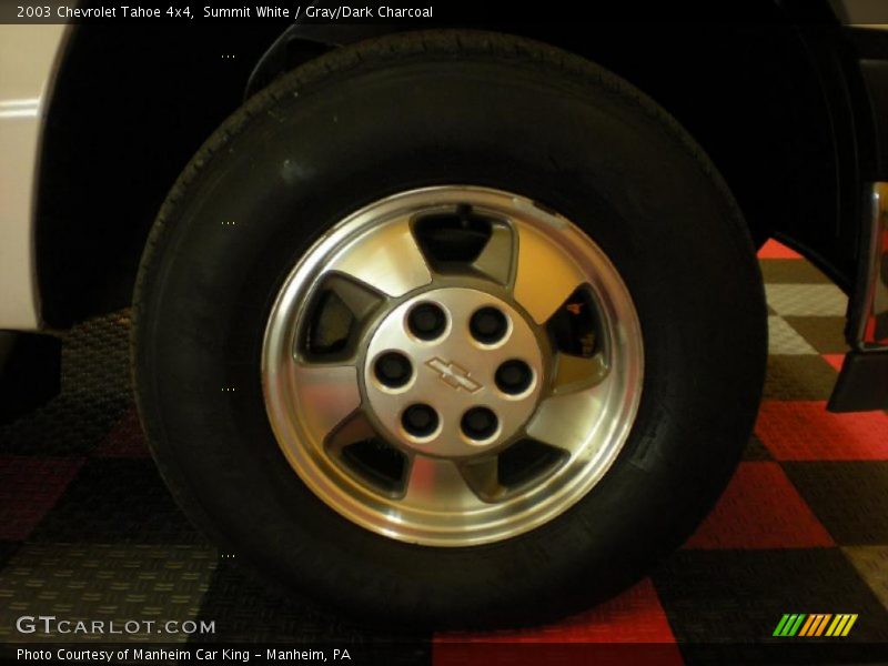 Summit White / Gray/Dark Charcoal 2003 Chevrolet Tahoe 4x4