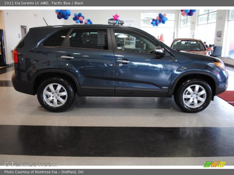 Pacific Blue / Black 2011 Kia Sorento LX AWD