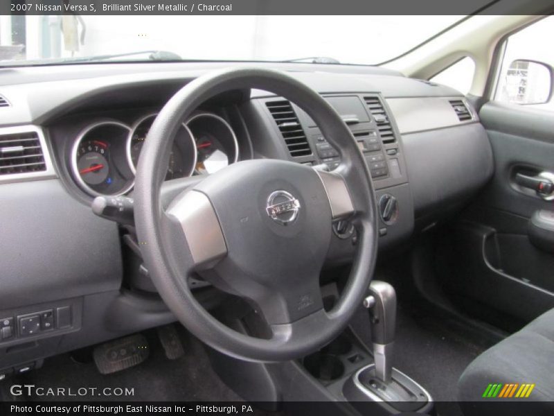 Brilliant Silver Metallic / Charcoal 2007 Nissan Versa S
